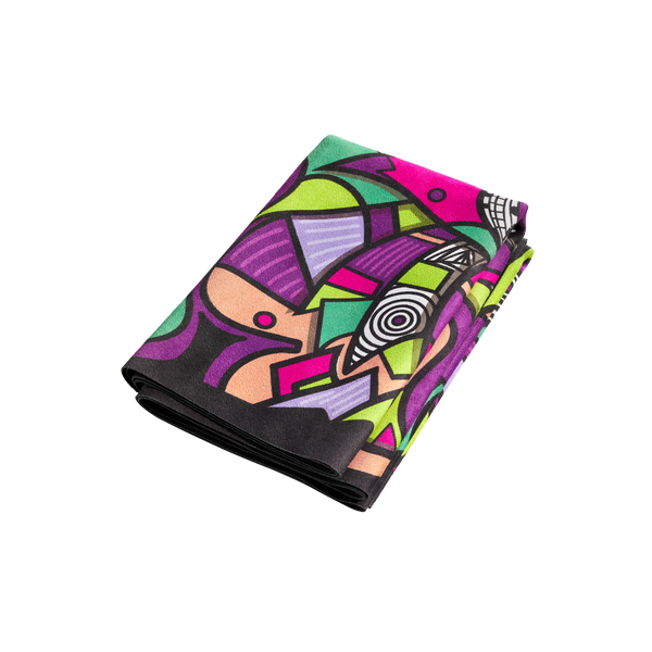 Load image into Gallery viewer, Flow travel mat folded